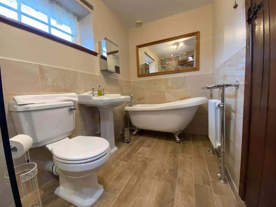 Eco-Friendly Dorset Cottage With Spa Set In Heart Of Countryside Sydling St Nicholas Dış mekan fotoğraf