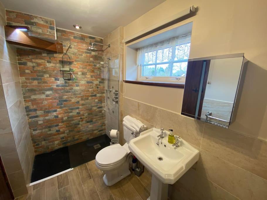 Eco-Friendly Dorset Cottage With Spa Set In Heart Of Countryside Sydling St Nicholas Dış mekan fotoğraf